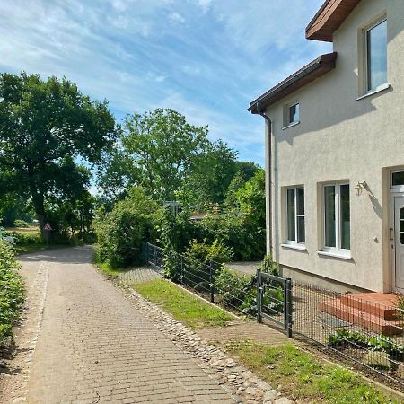 Gross Stresow Ferienwohnung Vilm E Exterior foto